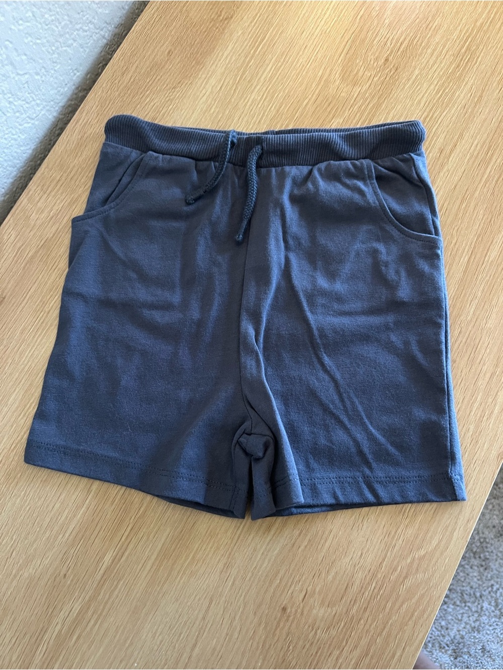 Navy blue shorts, 18-24m
